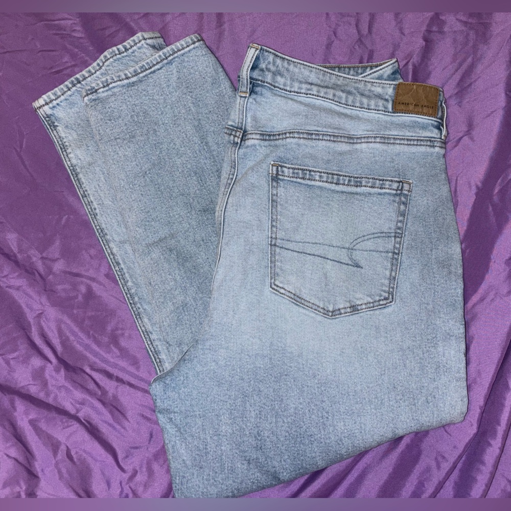 American Eagle mom straight leg jeans